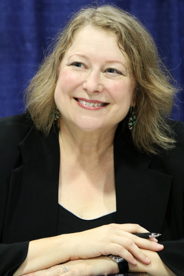Americká spisovateľka a historička Deborah Harkness na Národnom knižnom festivale v roku 2018
