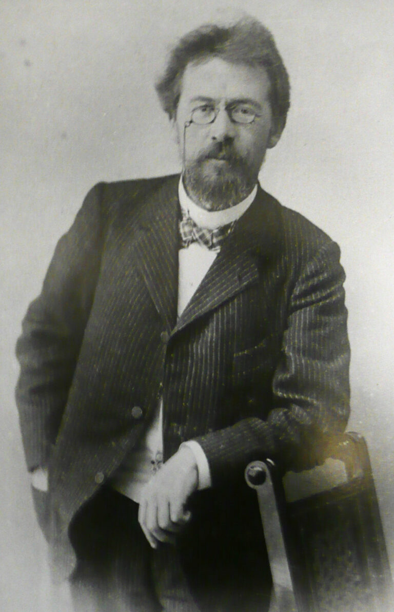 Anton Pavlovič Čechov na portrétnej fotografii z roku 1901