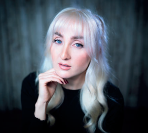 Holly Jackson – autorka mysterióznych trilerov